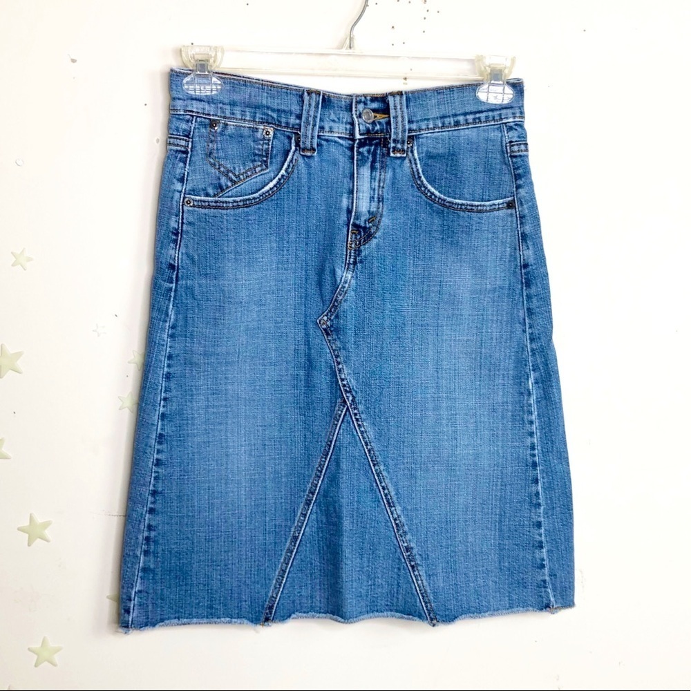 LEVI distressed denim raw hem skirt